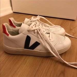 Veja women’s v-10 sneakers